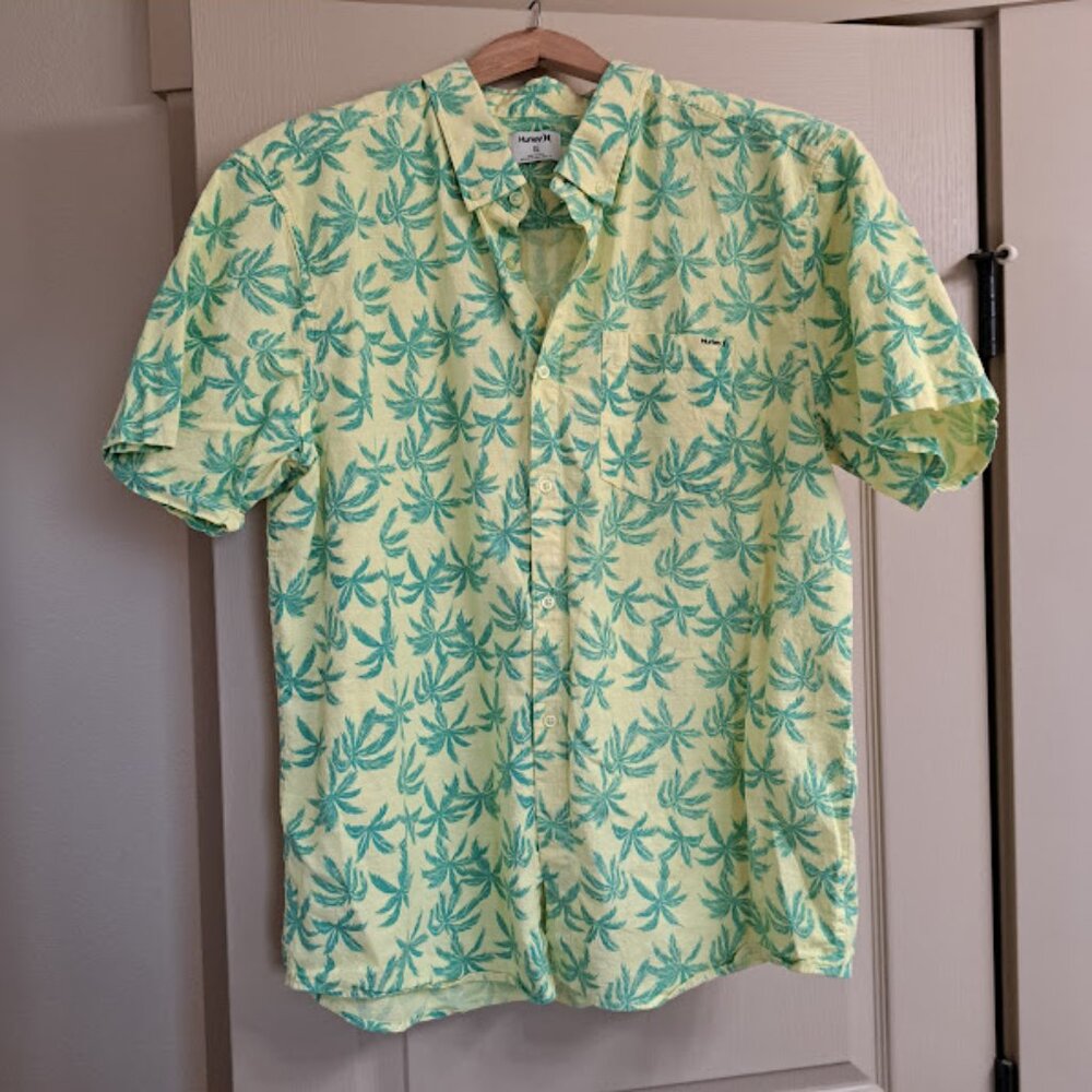 Hurley‎ Button Up Yellow Green Hawaiian Shirt Men's Size XL